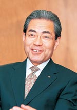 イメージ（石橋さんは3代目の組合長。自分自身も牧場を経営し、新規就農を目指す人々を世話してきました。）